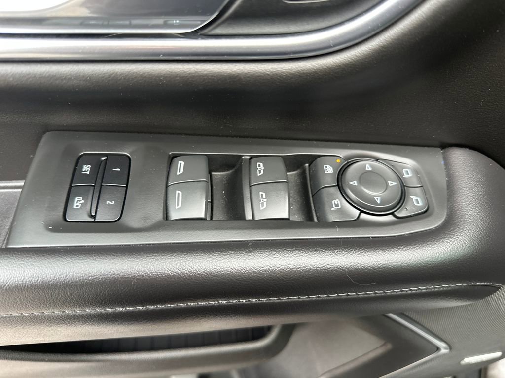 Used 2021 Chevrolet Tahoe Z71 w/ Z71 Off-Road Package image 28