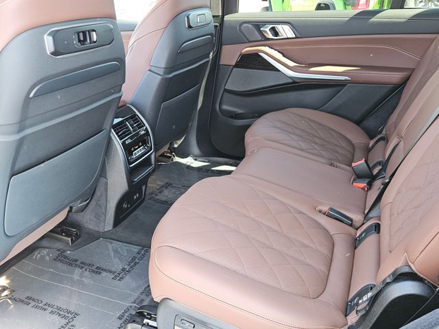 Certified 2025 BMW X7 xDrive40i AWD/4WD image 26