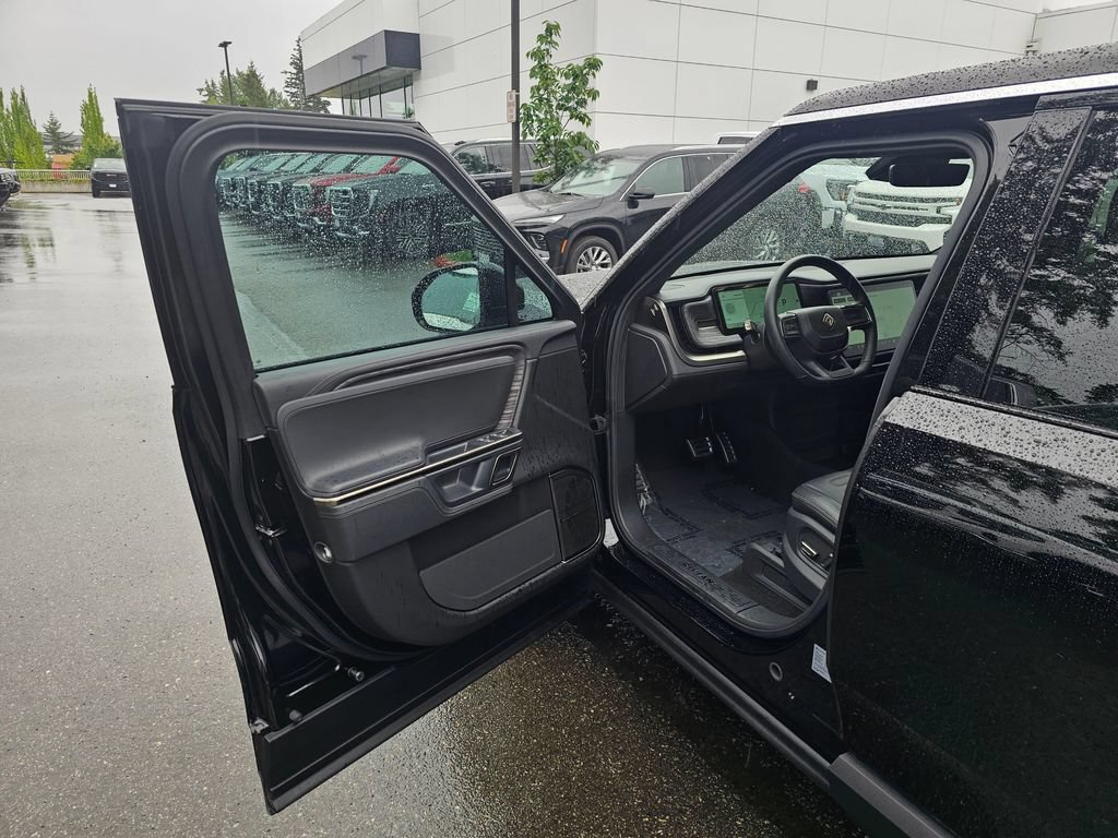 Used 2022 Rivian R1S Launch Edition AWD/4WD image 21