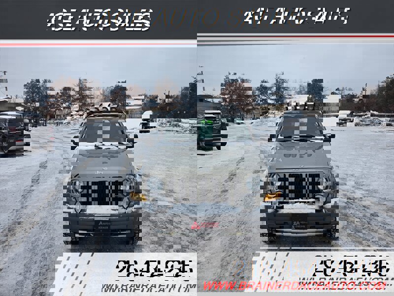 Used 2005 Jeep Liberty Renegade w/ Luxury Group image 5