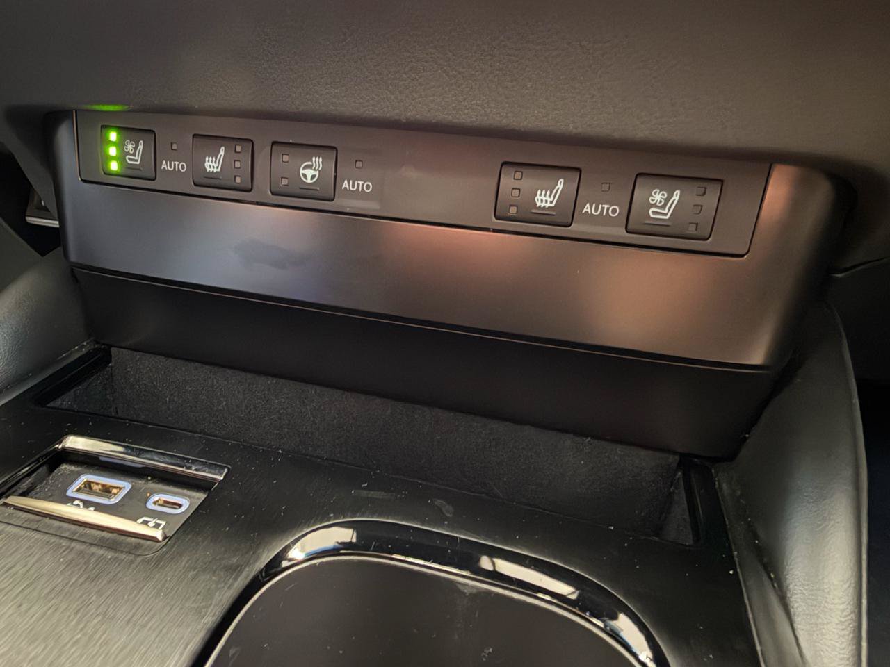 Used 2023 Lexus ES 350 w/ Premium Package FWD image 24