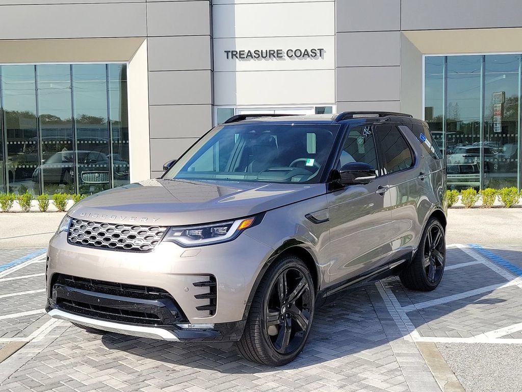 New 2025 Land Rover Discovery Metropolitan Edition AWD/4WD image 1