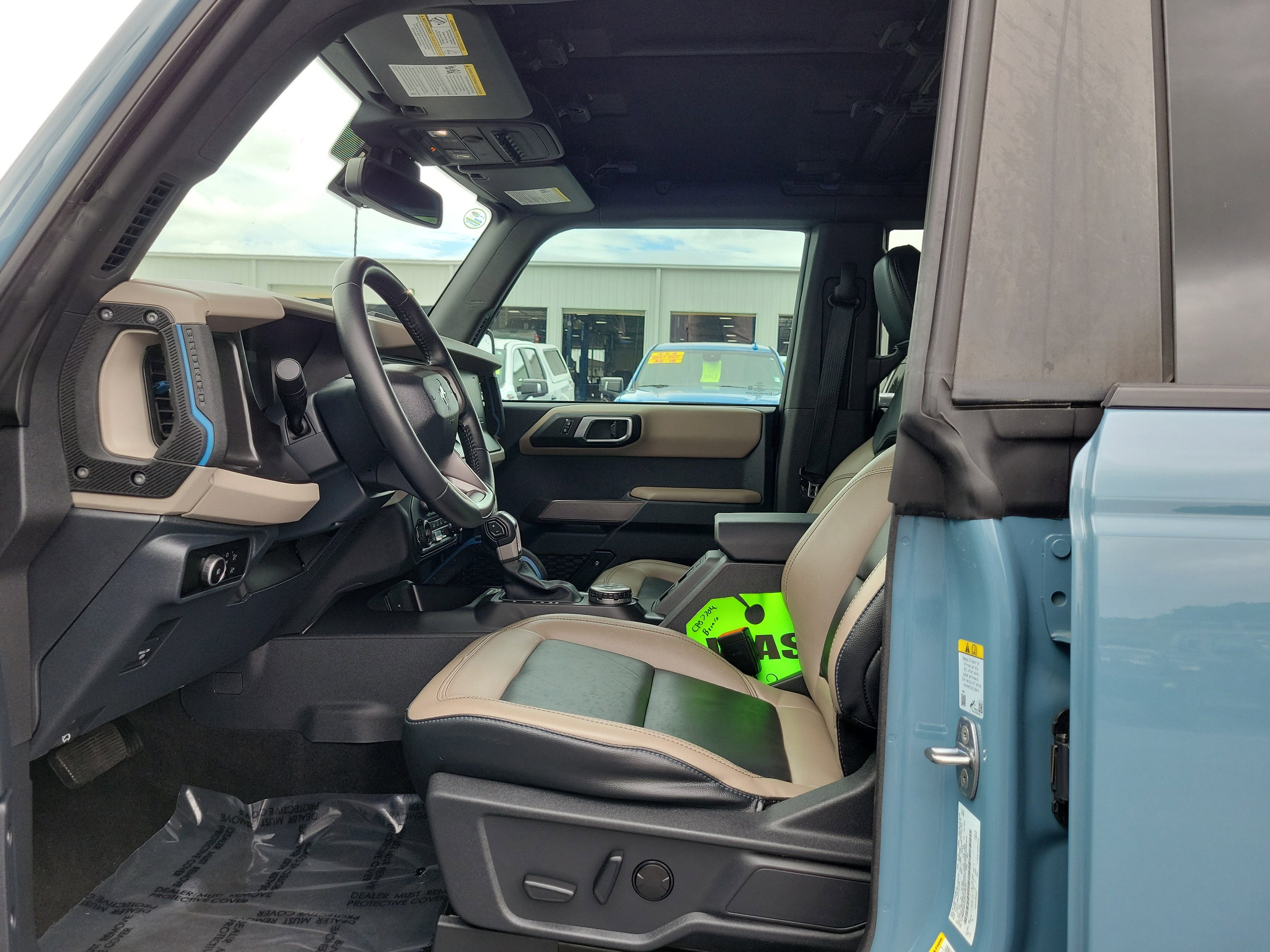 Certified 2023 Ford Bronco Wildtrak image 19