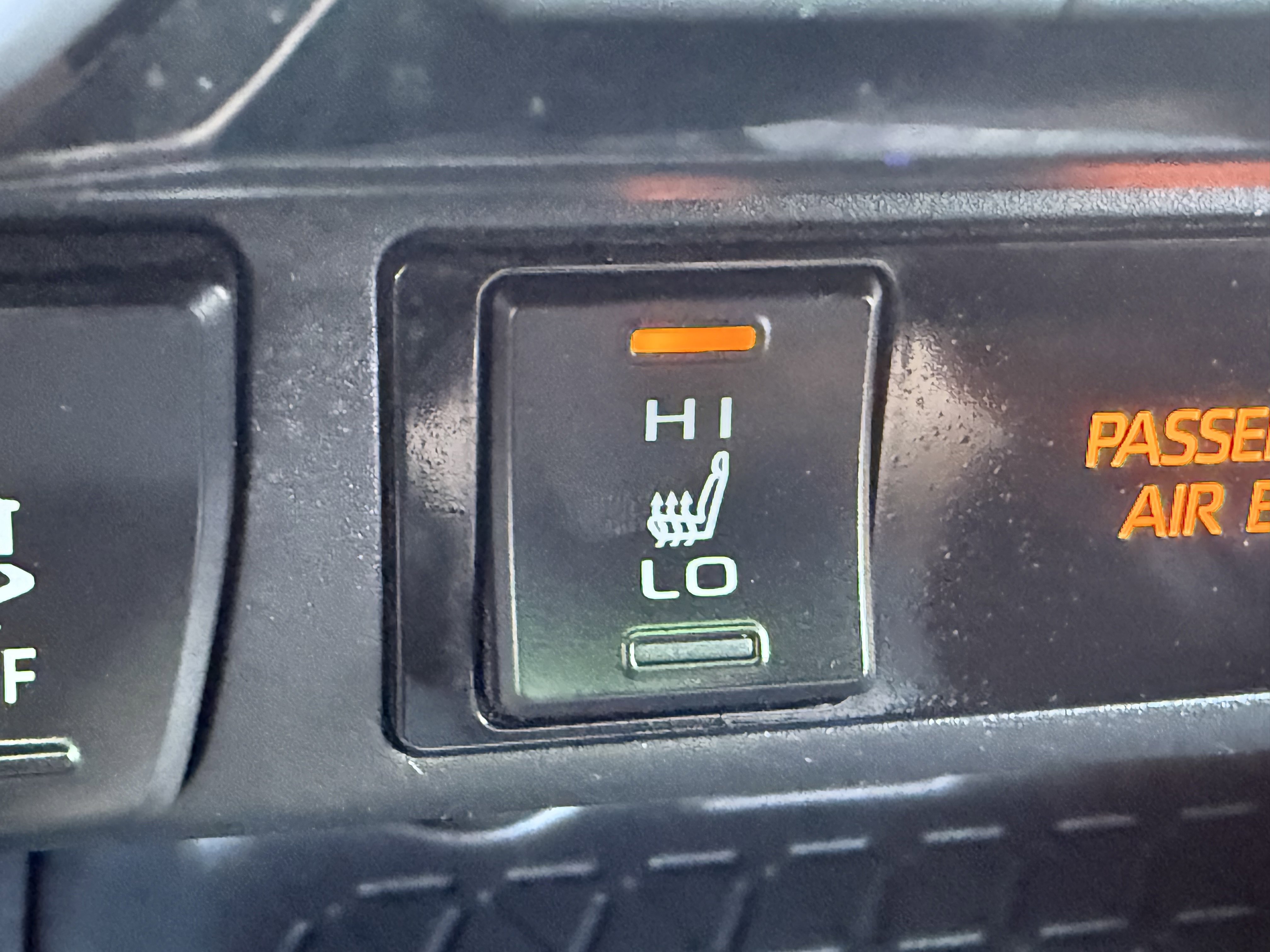 Certified 2021 Toyota RAV4 XLE w/ Convenience Package image 11