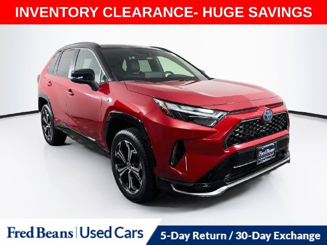 Used 2023 Toyota RAV4 XSE w/ Weather Package AWD/4WD image 1