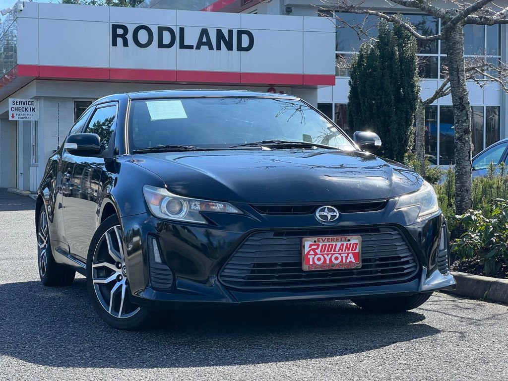 Used 2014 Scion tC image 1