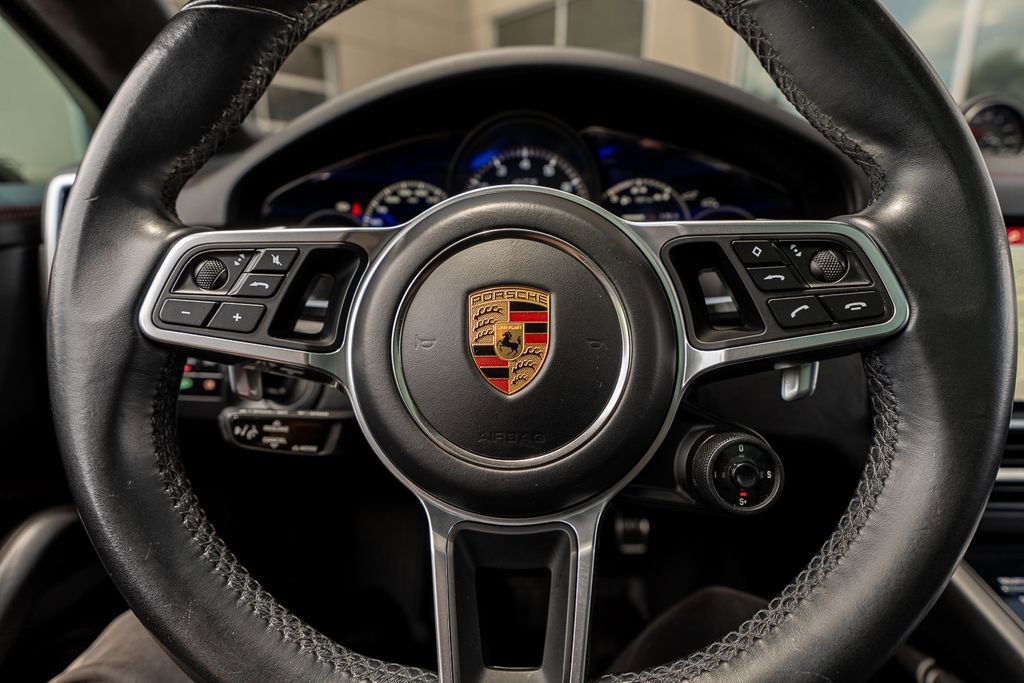 Used 2021 Porsche Cayenne GTS AWD/4WD image 36