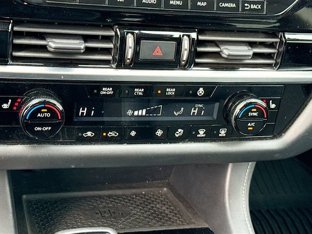 Used 2023 Nissan Pathfinder SL image 22