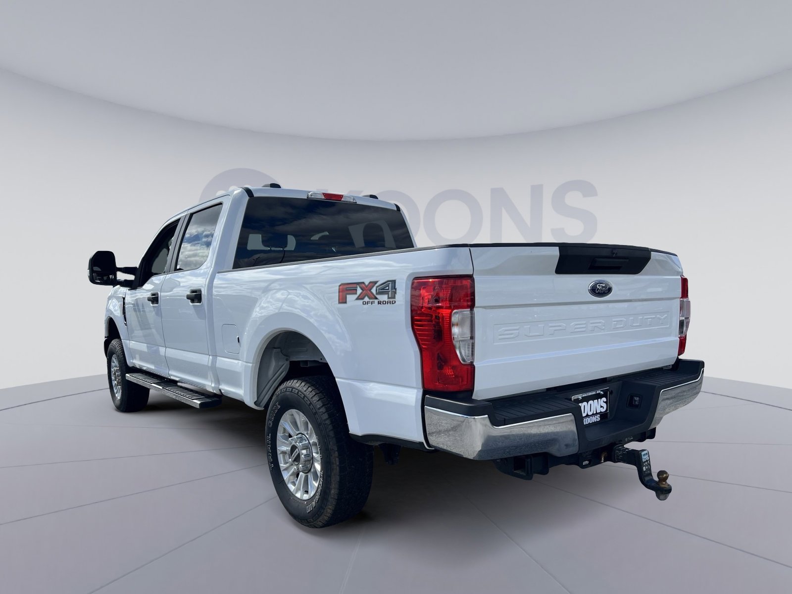 Used 2022 Ford F250 XL w/ STX Appearance Package image 4