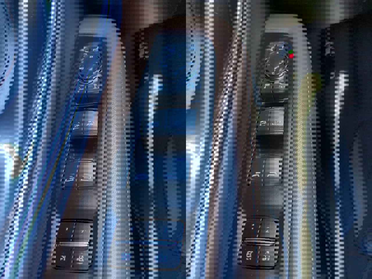 Used 2023 Chevrolet Tahoe High Country w/ Premium Package 2 AWD/4WD image 25