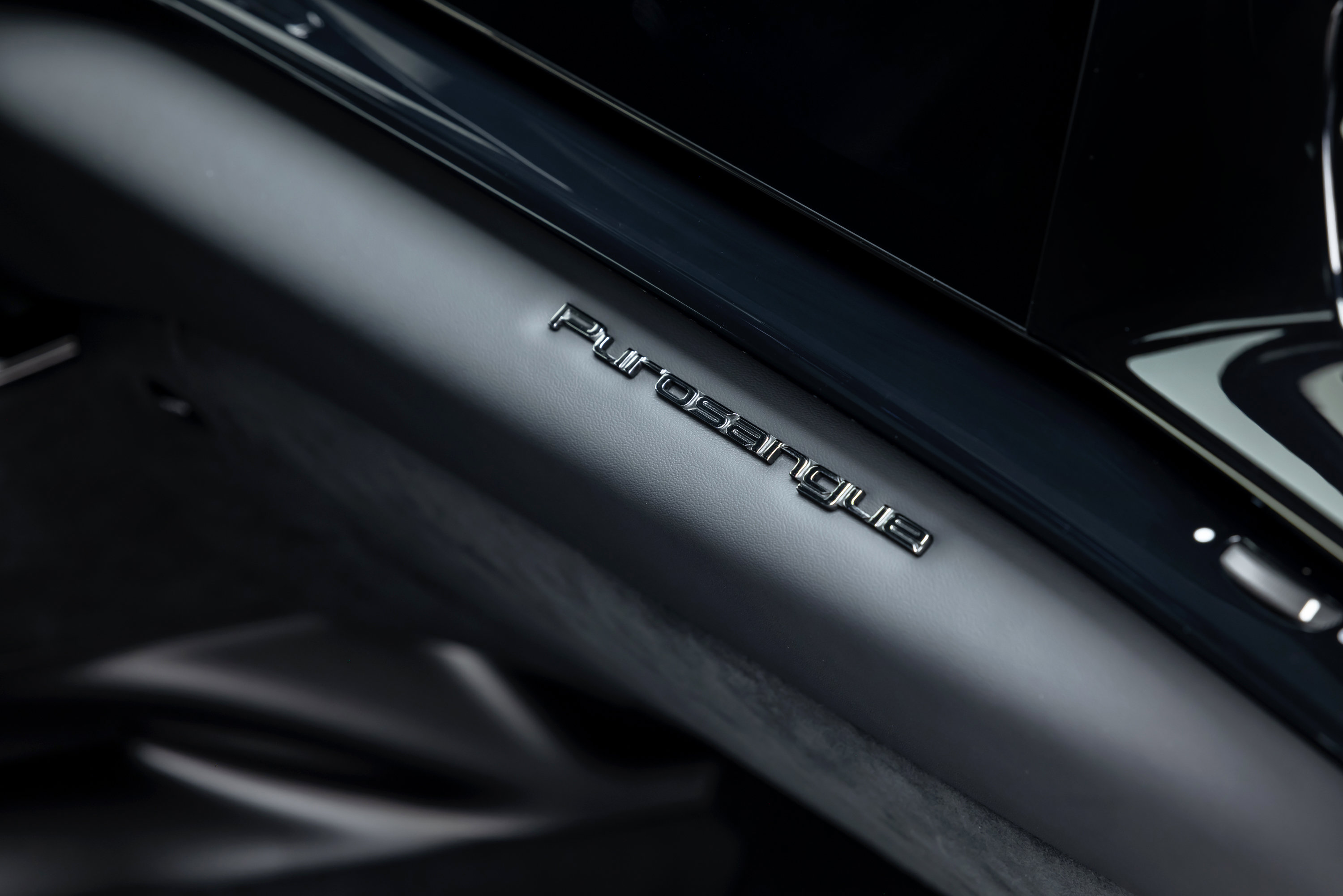 Used 2026 Ferrari Purosangue AWD/4WD image 44
