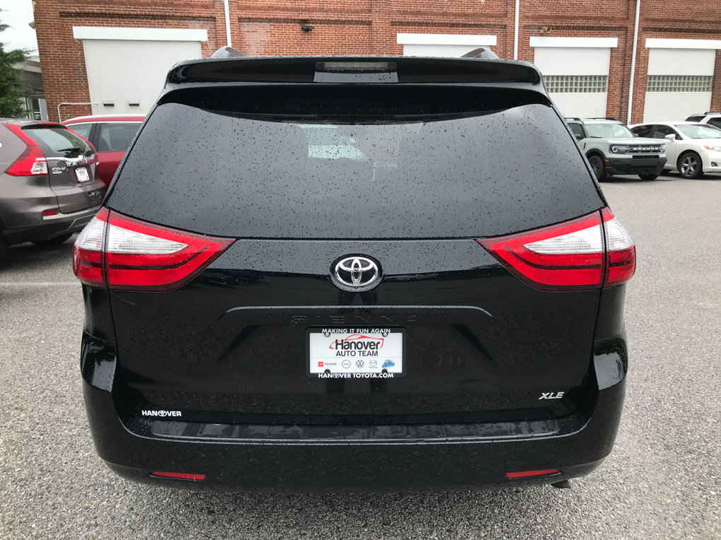 Used 2017 Toyota Sienna XLE FWD image 7