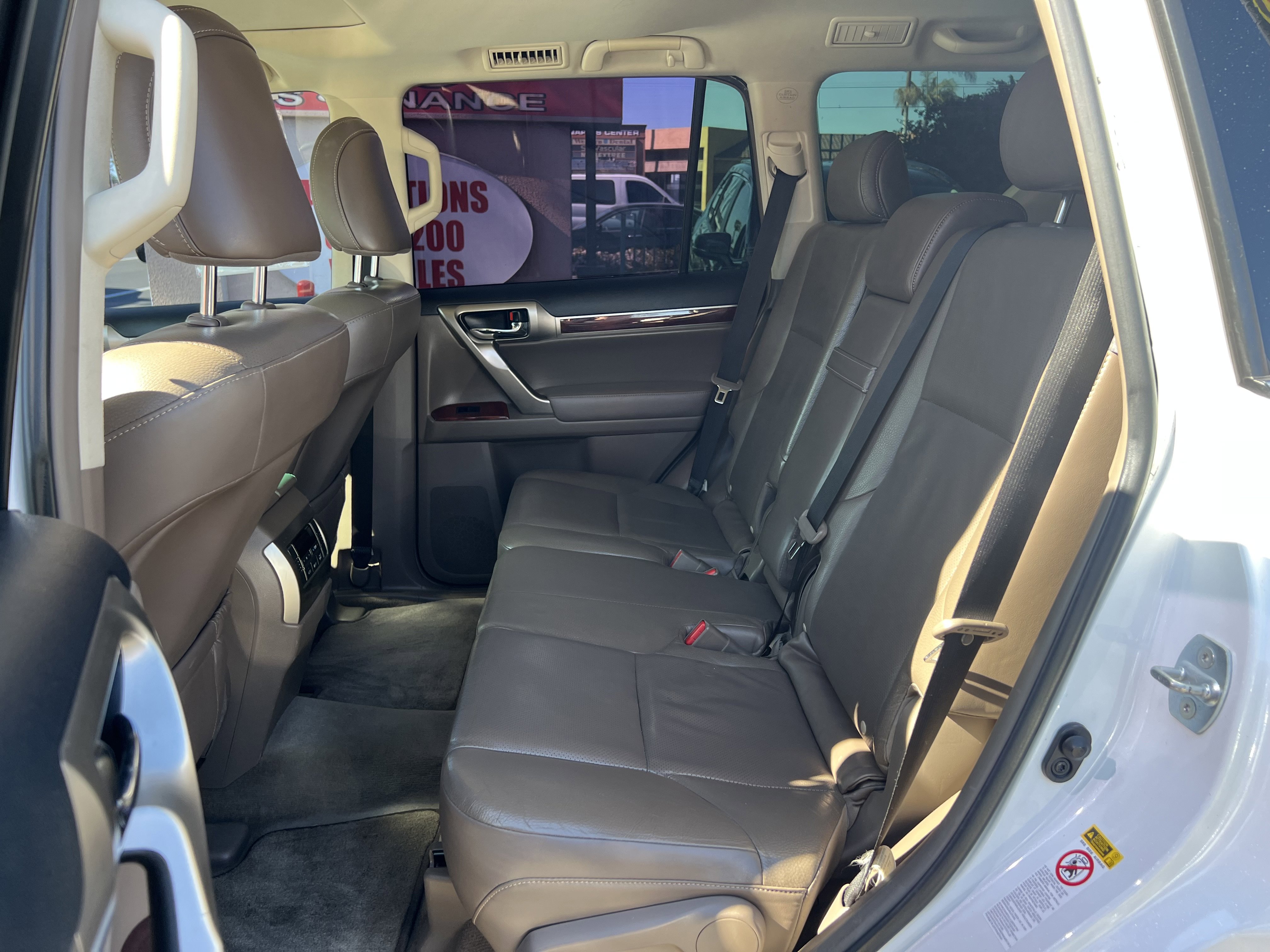 Used 2013 Lexus GX 460 image 29