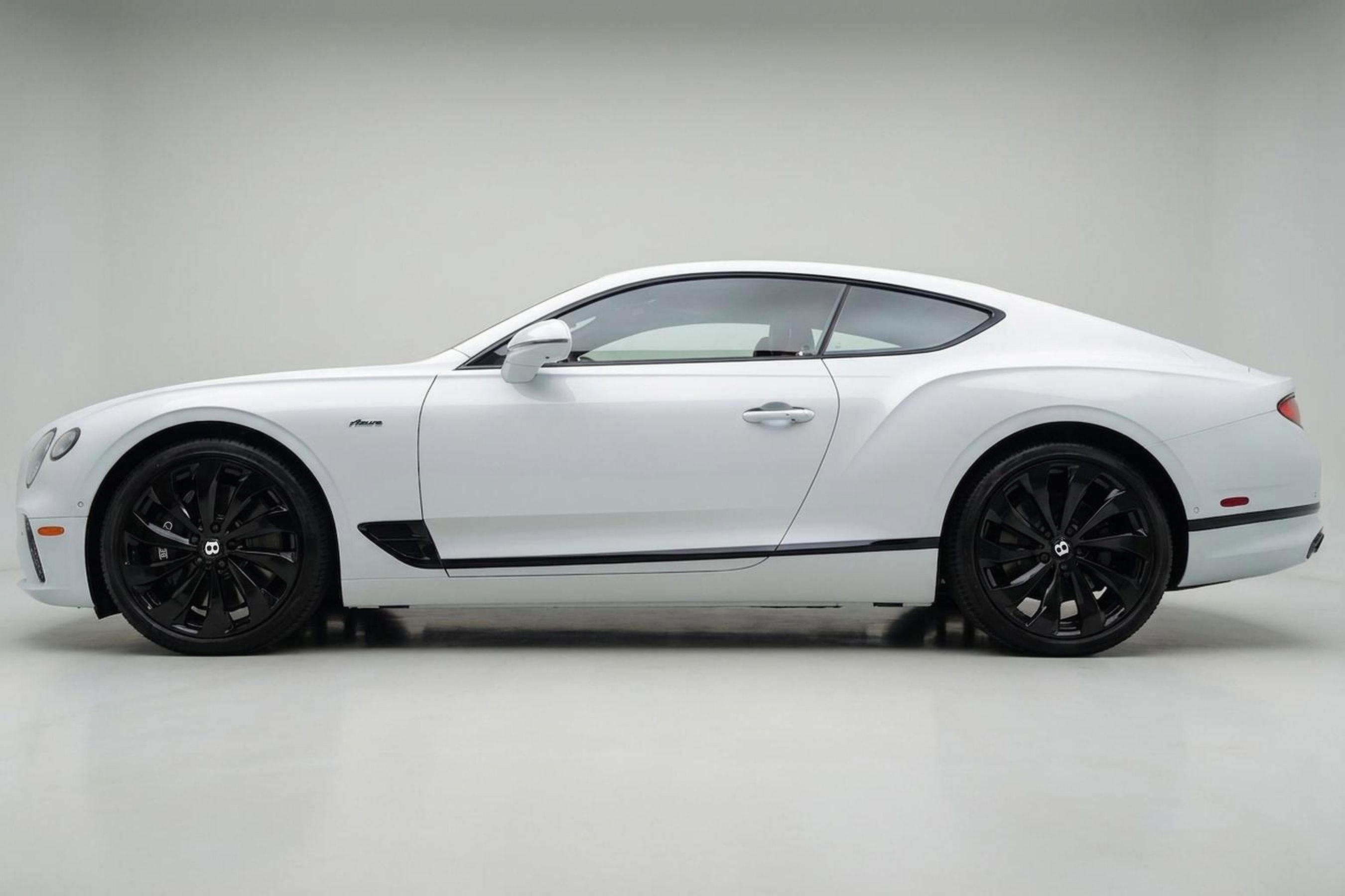 Used 2024 Bentley Continental GT Azure image 5