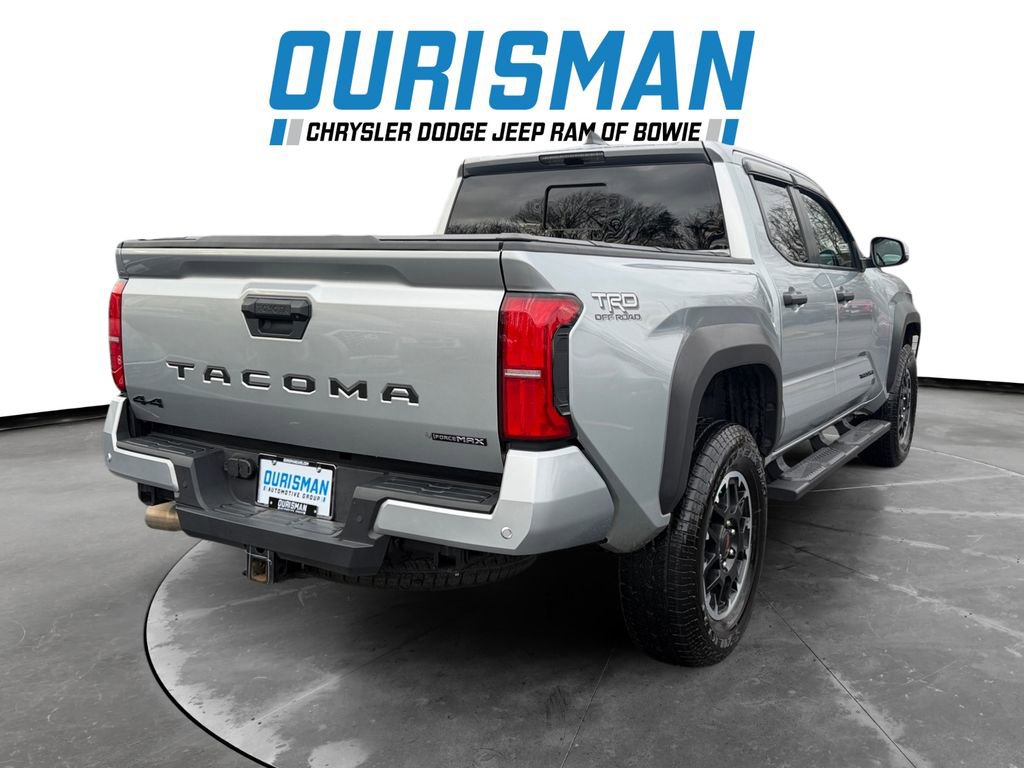 Used 2025 Toyota Tacoma TRD Off-Road image 6