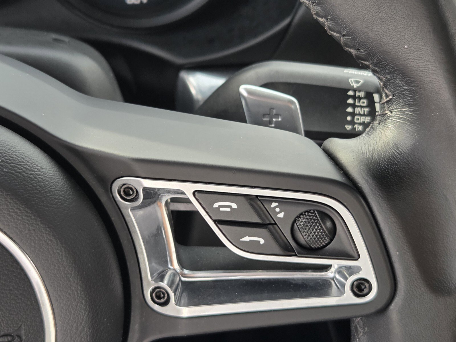 Used 2021 Porsche 718 Boxster image 20