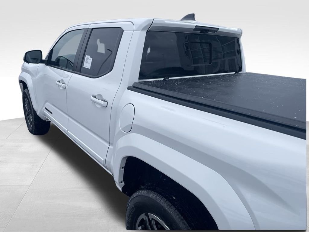 New 2025 Toyota Tacoma TRD Sport image 6