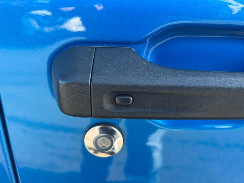 Used 2022 Jeep Wrangler Unlimited Sahara w/ Cold Weather Group image 10