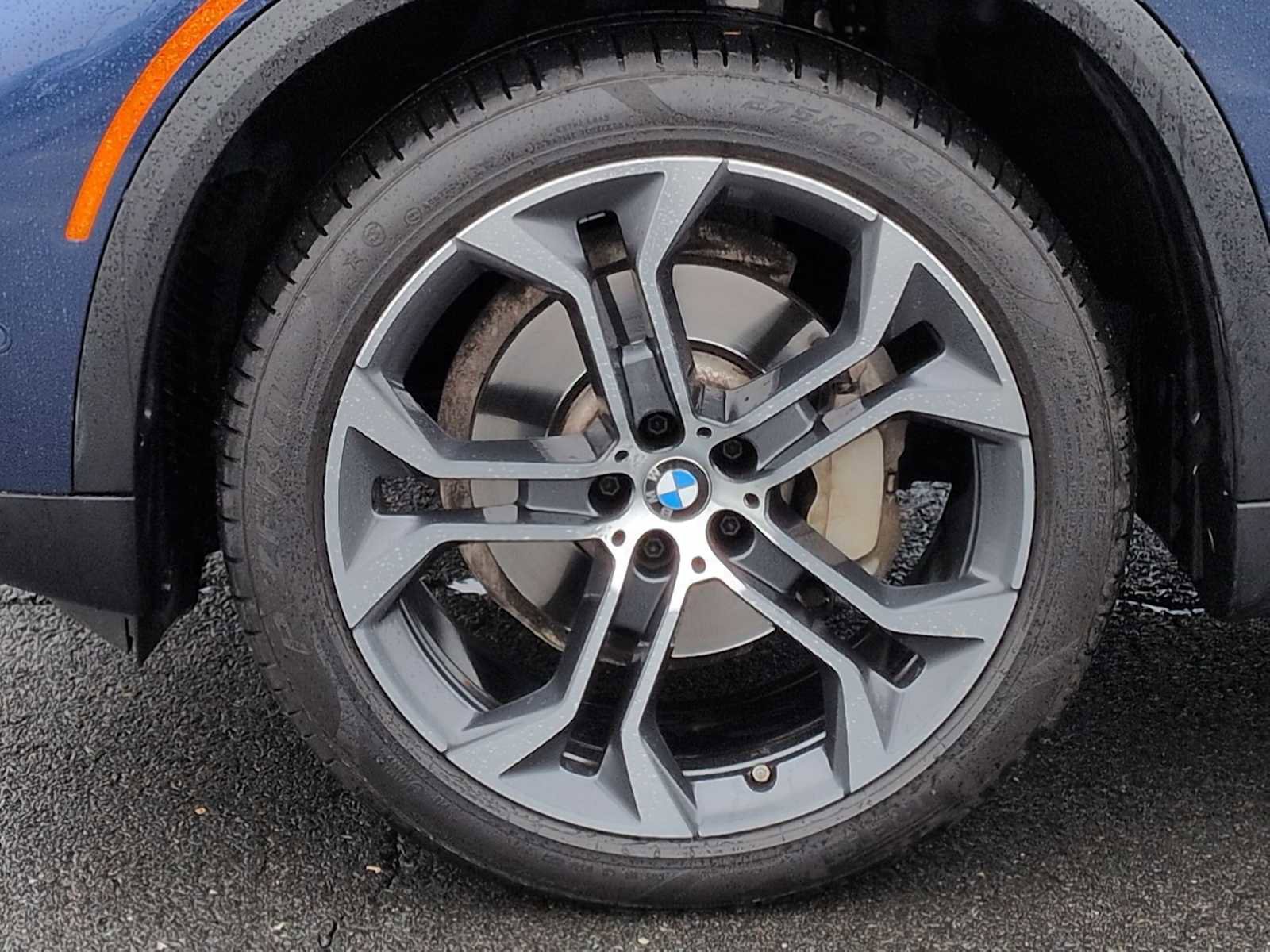 Certified 2022 BMW X5 xDrive40i w/ Parking Assistance Package image 14