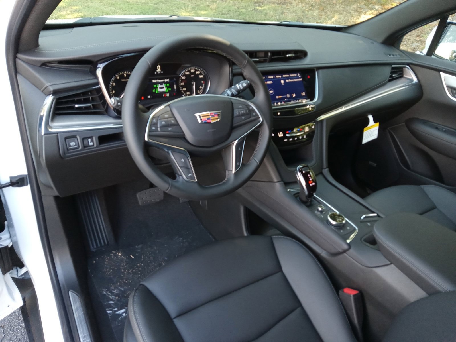 New 2026 Cadillac XT5 Luxury AWD/4WD image 10