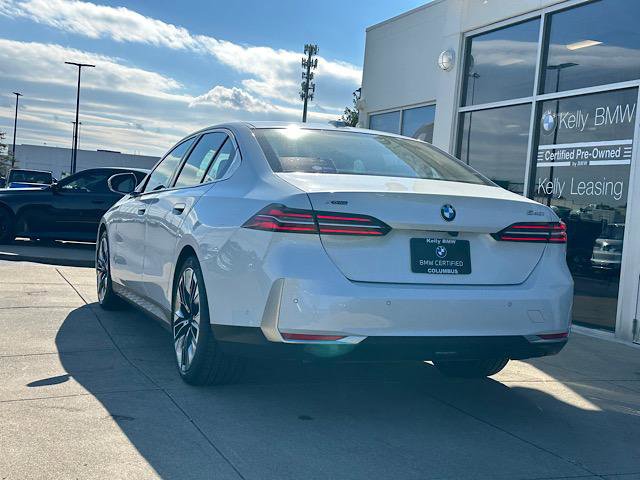 Certified 2024 BMW 540i xDrive w/ Premium Package image 9