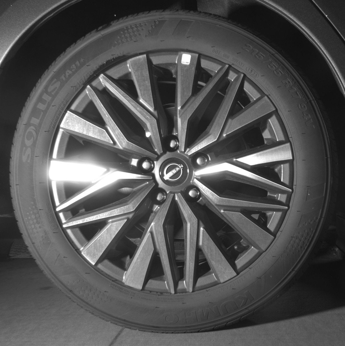 Used 2025 Nissan Altima 2.5 SV image 15