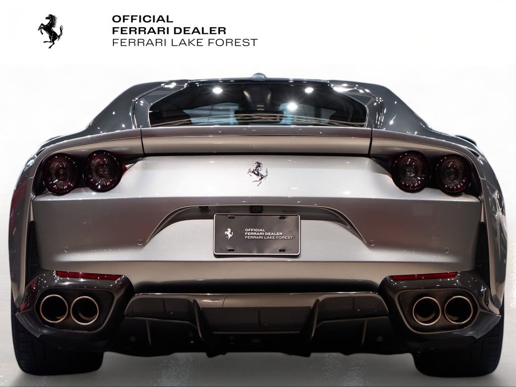 Used 2020 Ferrari 812 Superfast RWD image 11