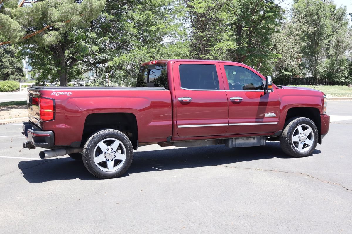 Used 2016 Chevrolet Silverado 2500 High Country w/ Duramax Plus Package AWD/4WD image 4