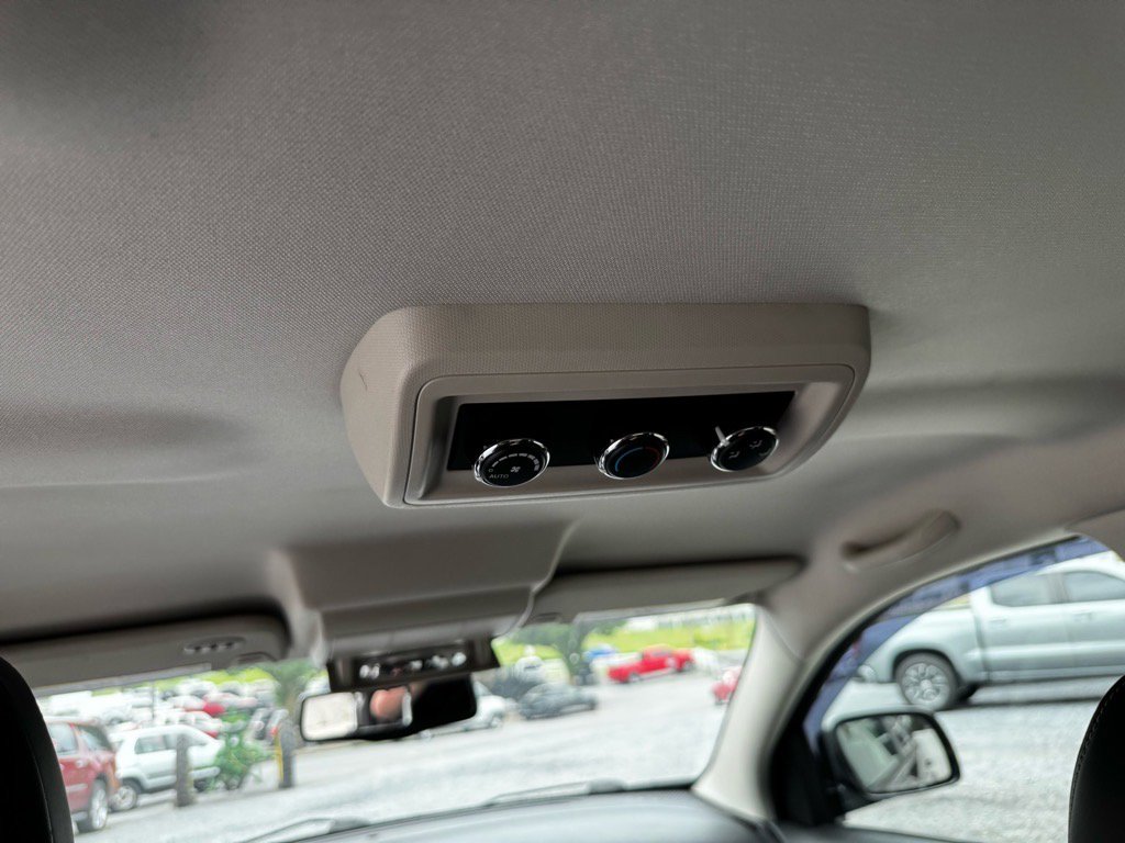 Used 2015 Dodge Journey Crossroad w/ Flexible Seating Group image 15