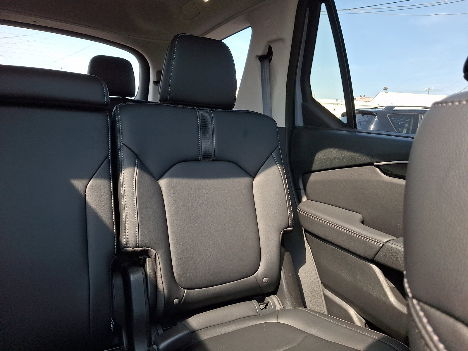 Used 2023 Honda Pilot Touring image 16