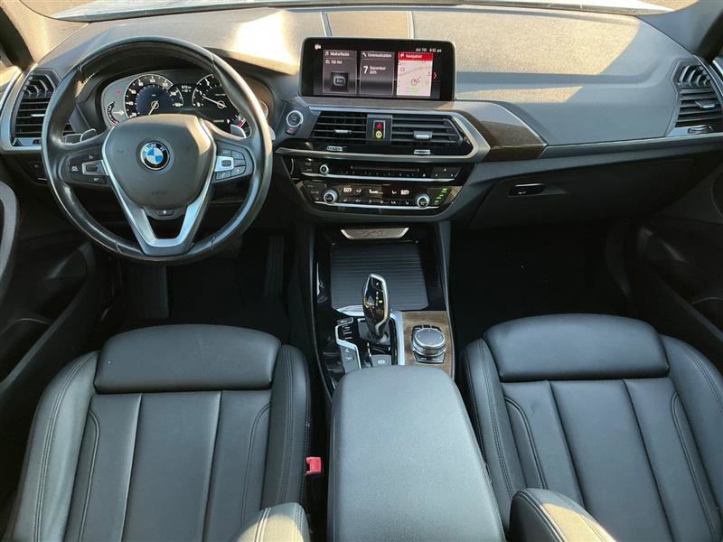 Used 2019 BMW X3 xDrive30i w/ Driving Assistance Package AWD/4WD image 17