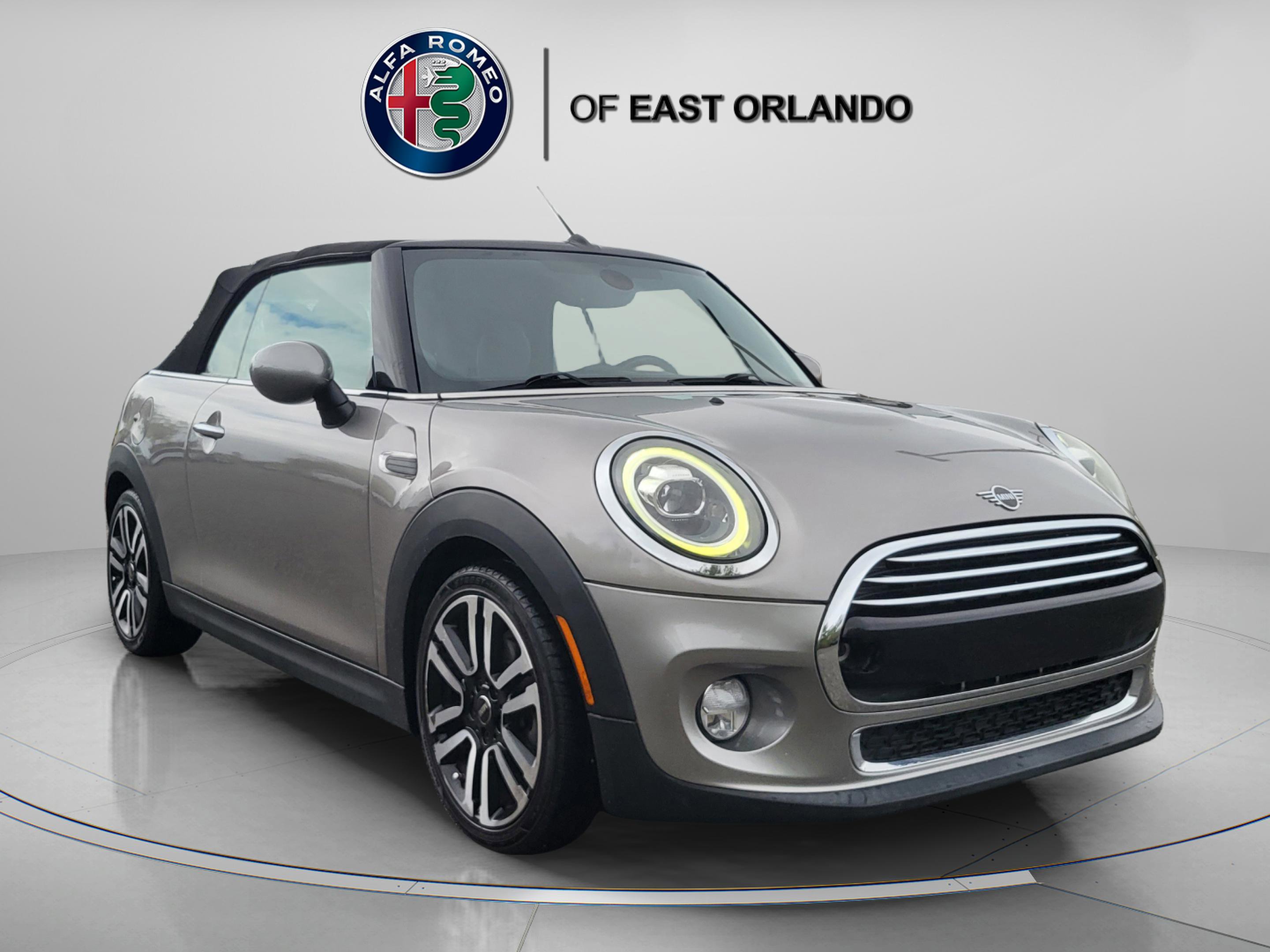Used 2019 MINI Cooper Convertible w/ Premium Package image 1