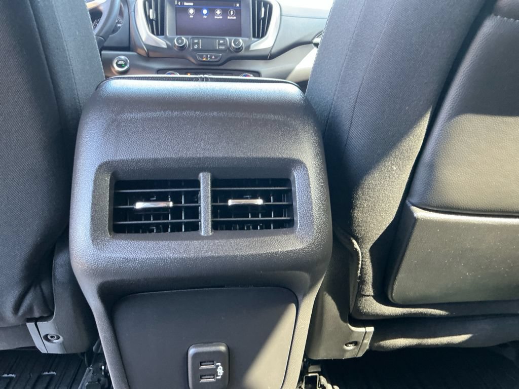 Used 2022 GMC Terrain SLE w/ Driver Convenience Package AWD/4WD image 24