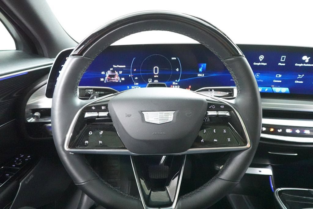 Used 2024 Cadillac Lyriq Sport AWD/4WD image 14
