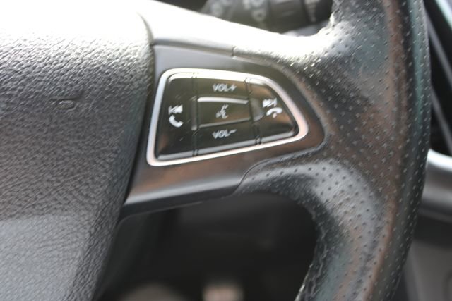 Used 2016 Ford Focus ST FWD image 21