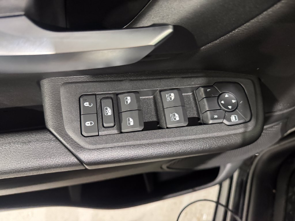 New 2027 RAM 1500 Tradesman w/ Off Road Group AWD/4WD image 17