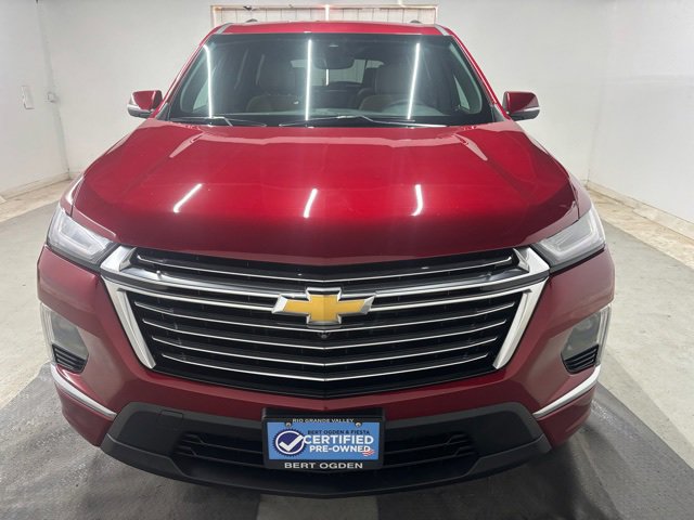 Used 2023 Chevrolet Traverse Premier image 2