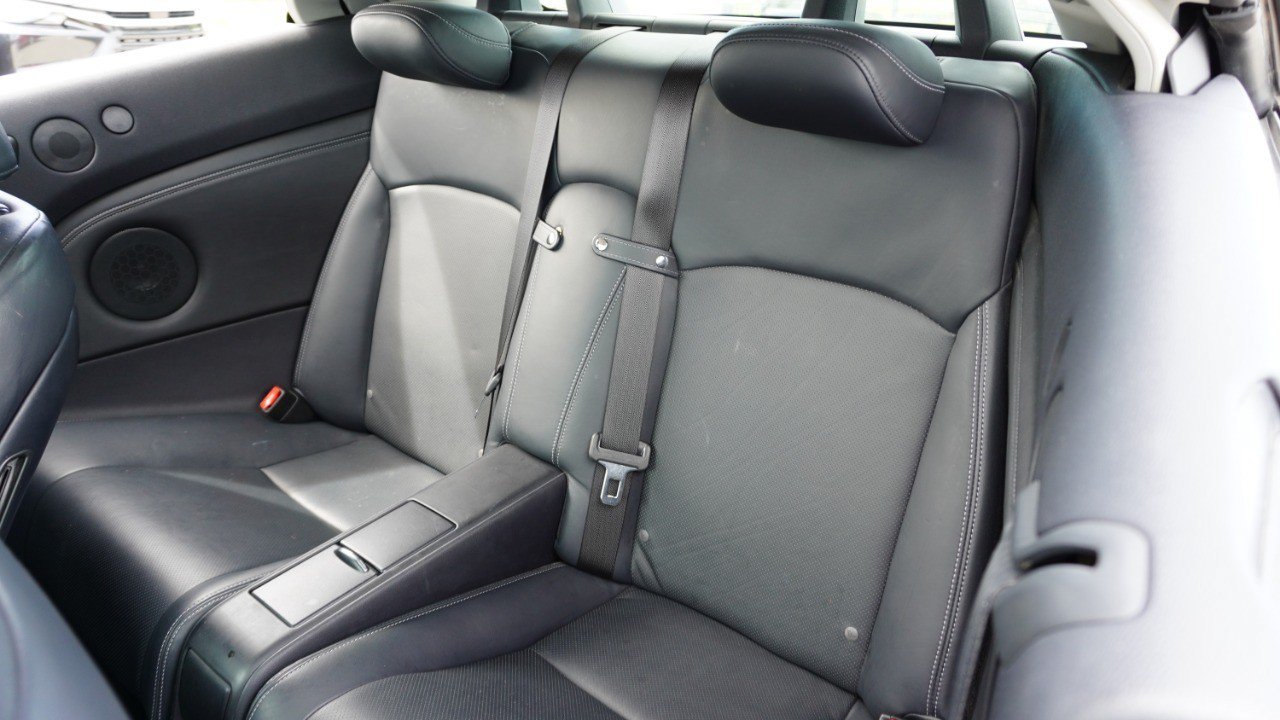 Used 2010 Lexus IS 350C RWD image 27