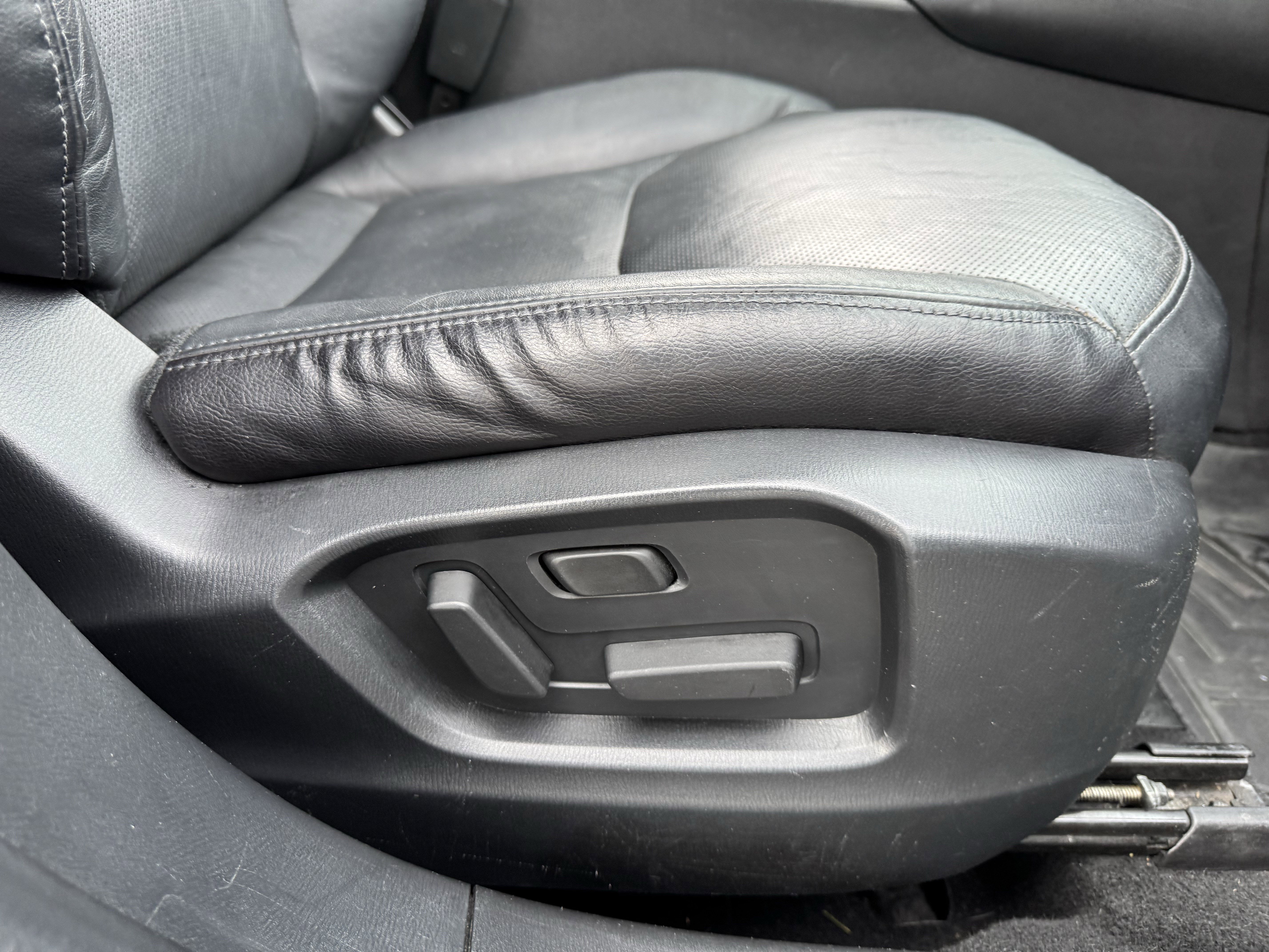 Used 2019 MAZDA CX-9 Touring w/ Touring Premium Package image 38