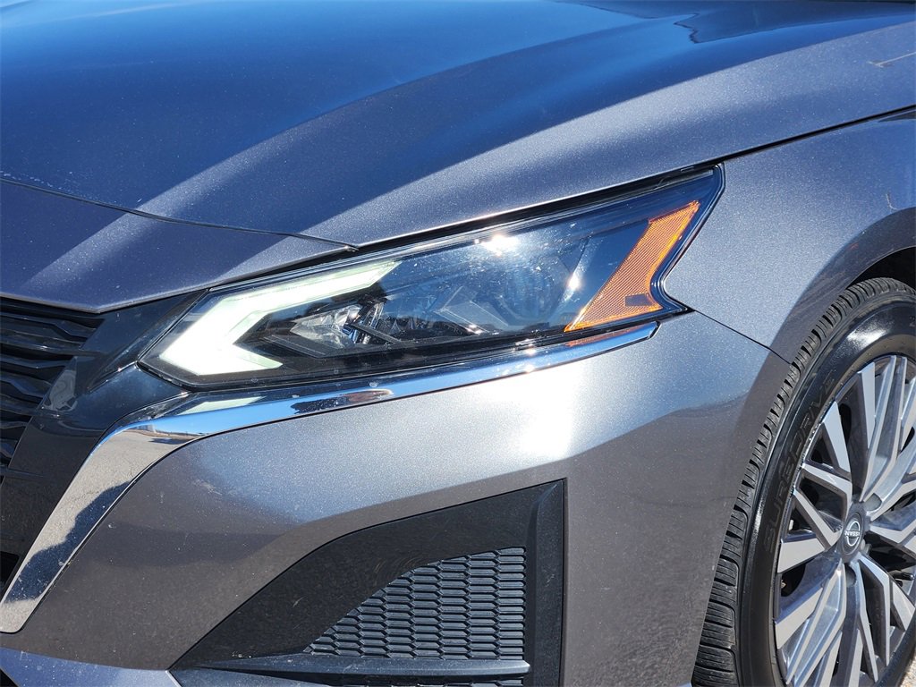 Used 2024 Nissan Altima 2.5 SV image 5