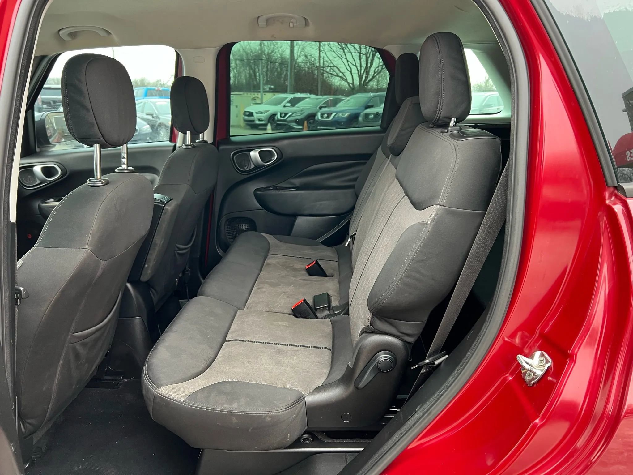 Used 2015 FIAT 500L Trekking image 23