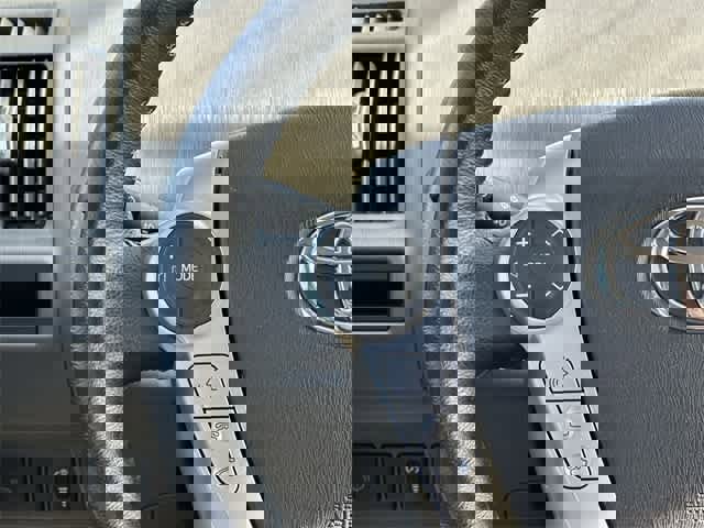 Used 2013 Toyota Prius V Five image 7