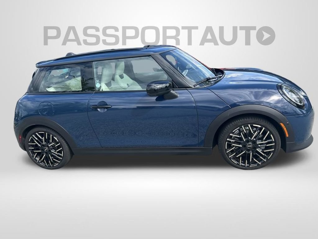 Used 2026 MINI Cooper S FWD image 5