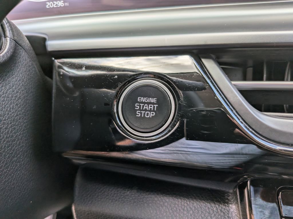Certified 2024 Kia Seltos X-Line AWD/4WD image 27
