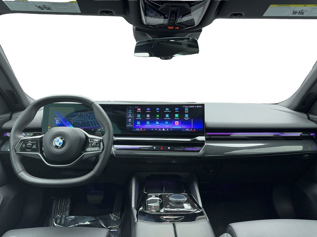 Used 2025 BMW 530i RWD image 33