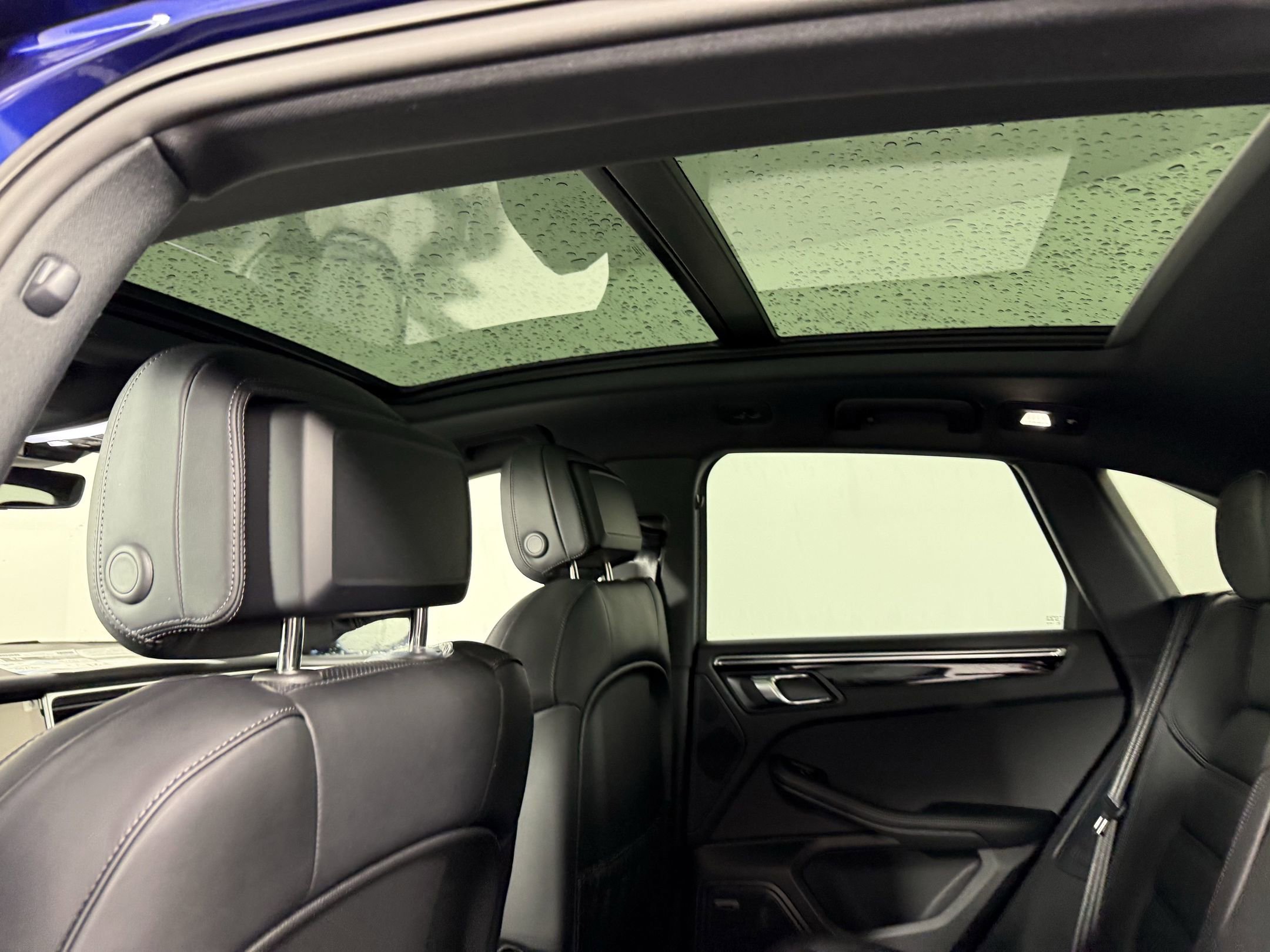 New 2025 Porsche Macan image 16