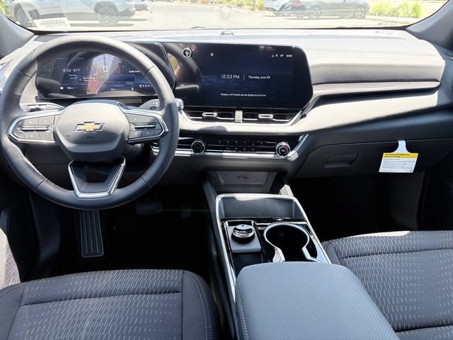 New 2026 Chevrolet Equinox LT w/ Safety and Technology Package FWD image 7
