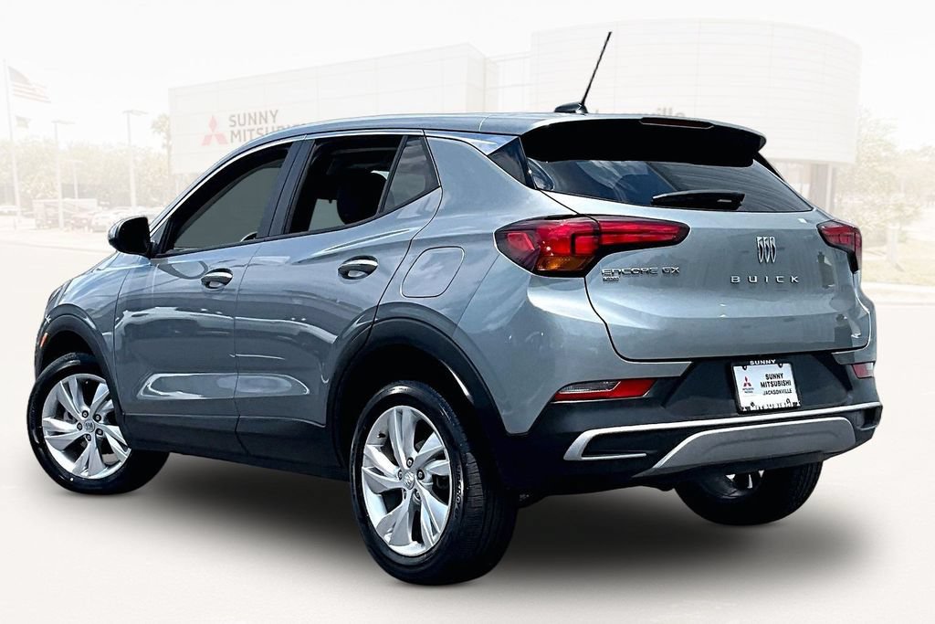 Used 2025 Buick Encore GX Preferred AWD/4WD image 4