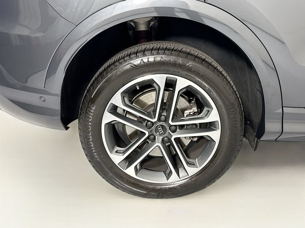Certified 2025 Audi Q5 Premium w/ Premium Plus AWD/4WD image 34