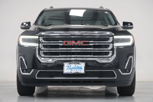 Used 2023 GMC Acadia SLT AWD/4WD image 2